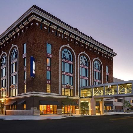 Hilton Garden Inn Kalamazoo Downtown Zewnętrze zdjęcie