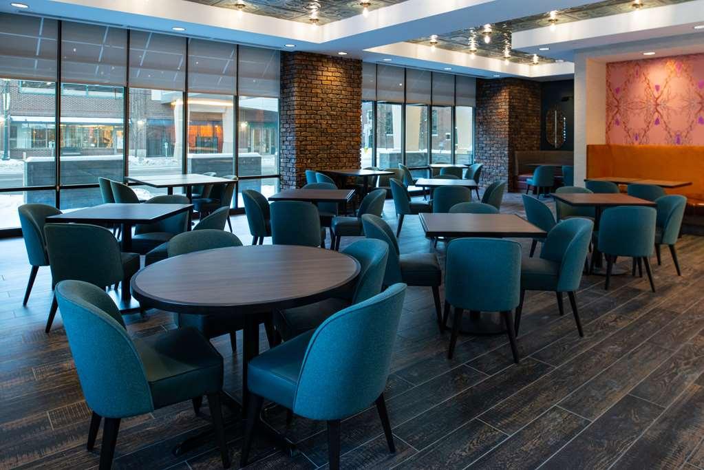 Hilton Garden Inn Kalamazoo Downtown Restauracja zdjęcie
