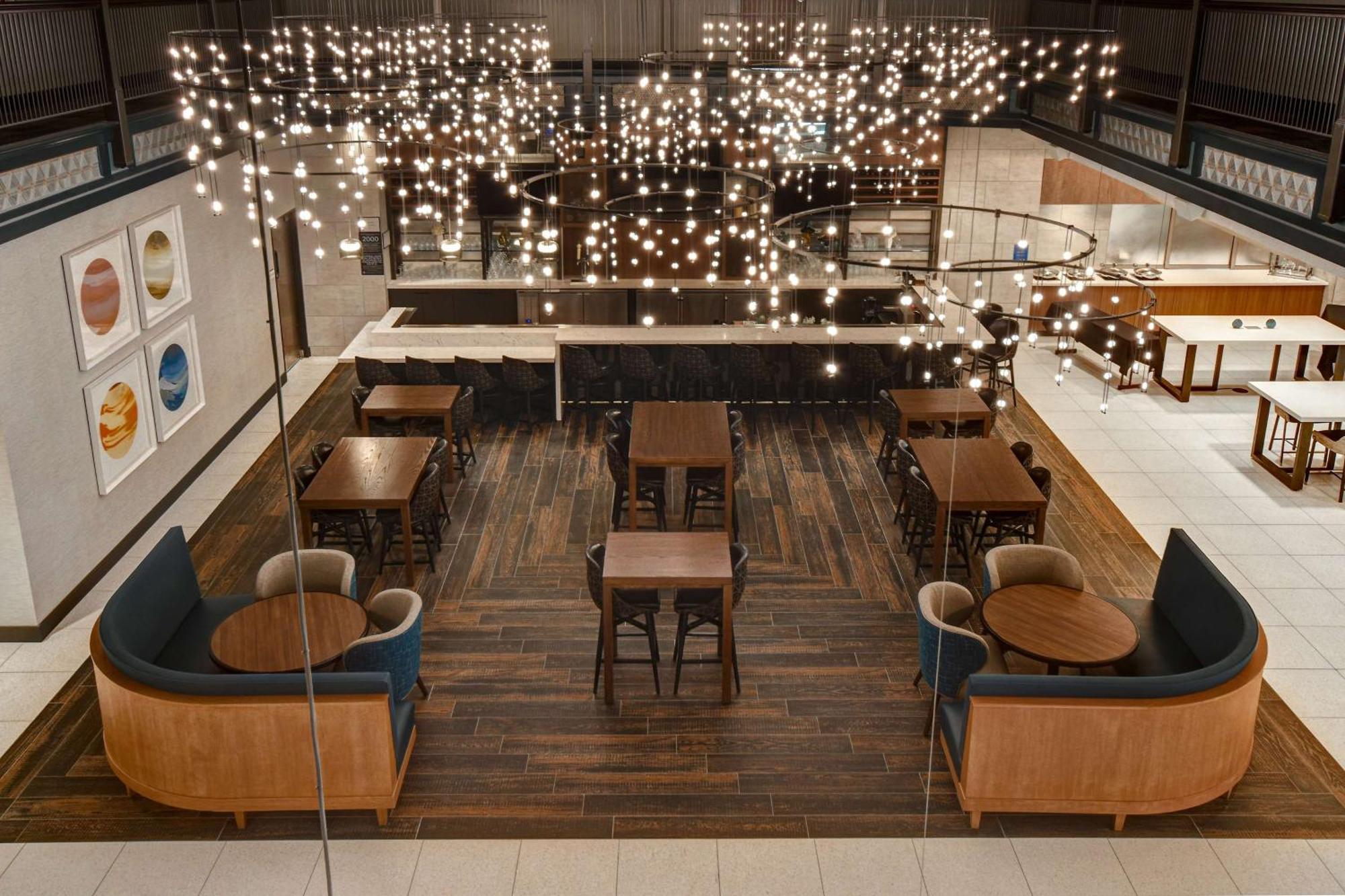 Hilton Garden Inn Kalamazoo Downtown Zewnętrze zdjęcie