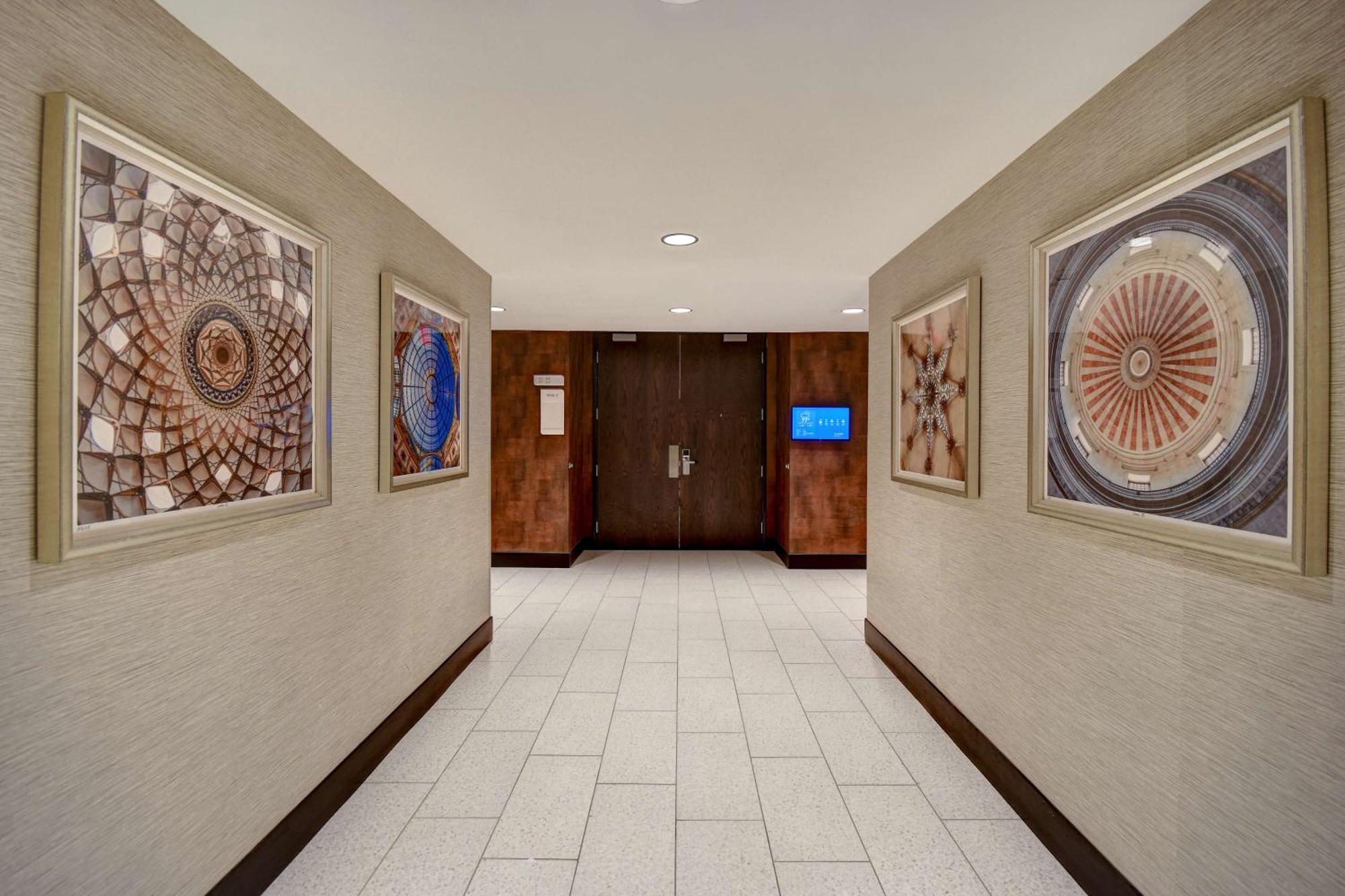Hilton Garden Inn Kalamazoo Downtown Zewnętrze zdjęcie