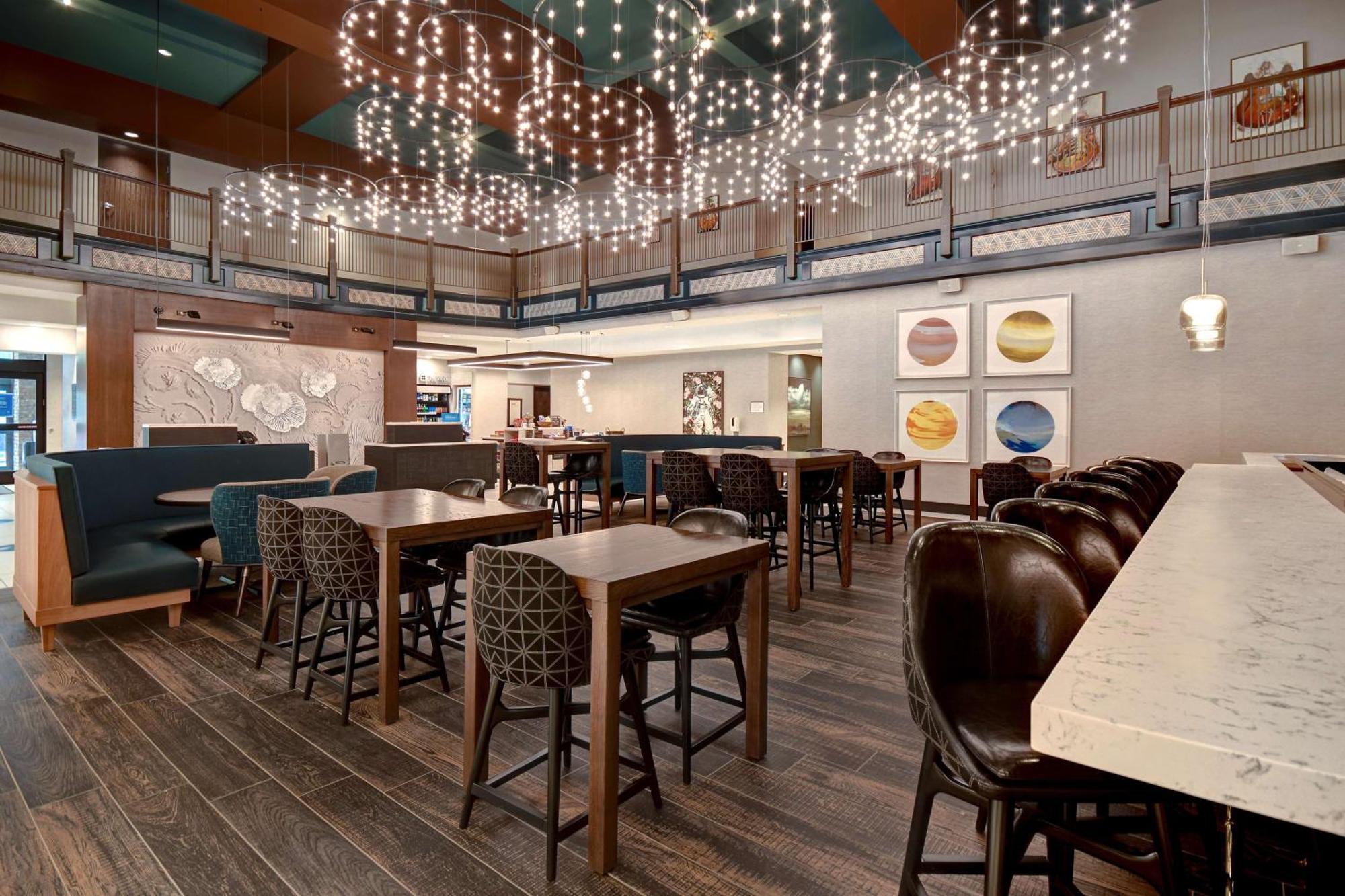 Hilton Garden Inn Kalamazoo Downtown Zewnętrze zdjęcie